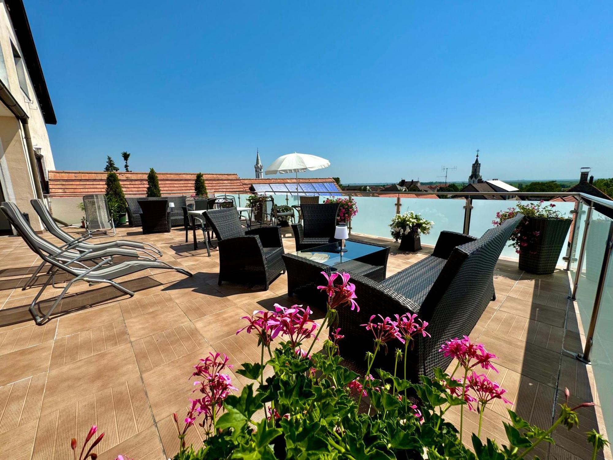 Pension Seeblick Mörbisch am See Dış mekan fotoğraf